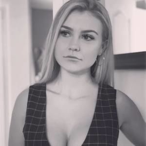 Meet your Posher, Jeanik